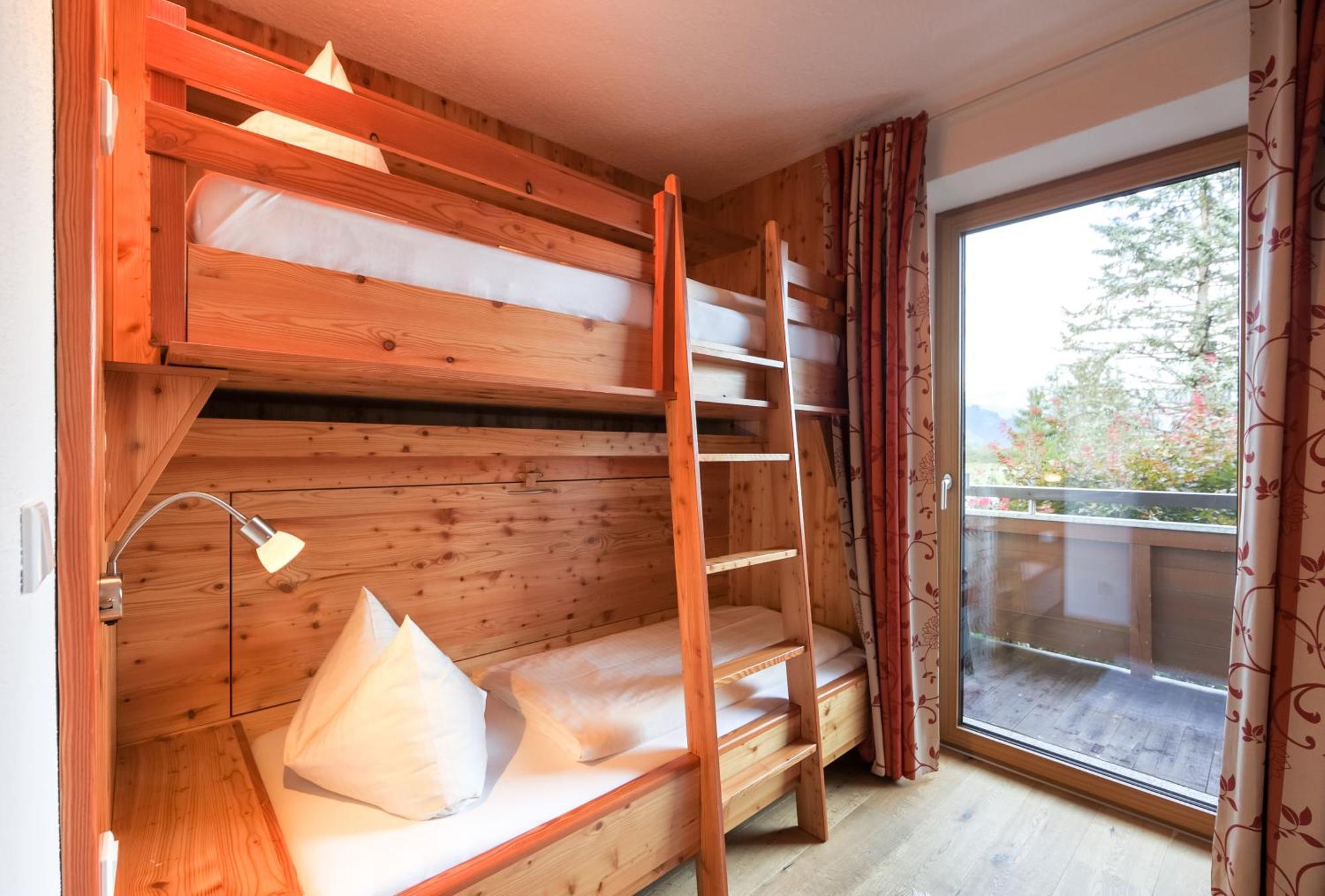 Guest house Simone'S Platzerl - Nachhaltiger Urlaub Inkl Sommerkarte, Freier Eintritt Tauern Spa, Schwimmteich Und Saunabereich Kaprun